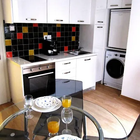 Unique Location With Rooftop View Apartmán *