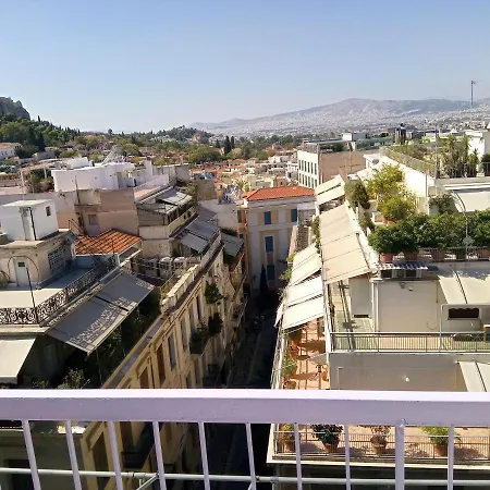 Unique Location With Rooftop View Apartmán *